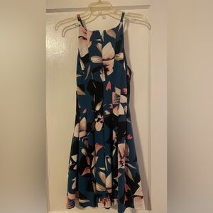 Vince Camuto Teal Floral Midi Dress with pockets and lined